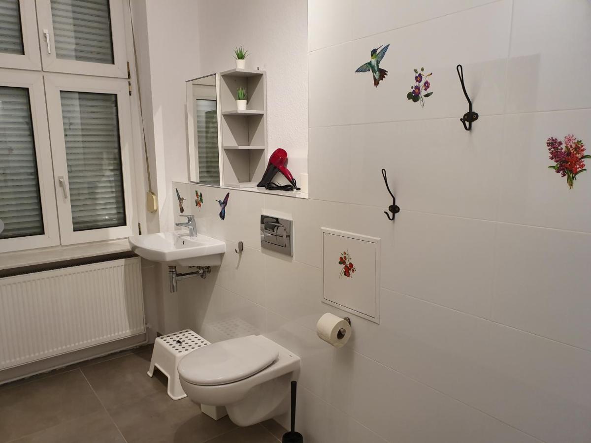 Central Lichtenberger For 6 People Apartamento Berlim